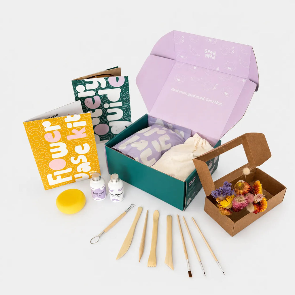 Contents of Good Mud flower vase kit with dried flower box open